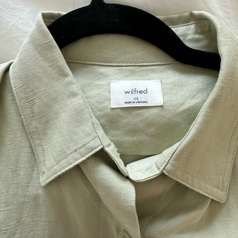 Aritzia Two-Piece Linen Blend Shirt & Shorts Set in Sage Green